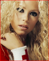 shakira_08.jpg - 230 KB