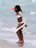 Alexandra Burke Nude Pictures