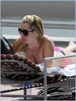 Ashley Tisdale Nude Pictures