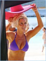 Jenny Mccarthy Nude Pictures