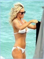 Jenny Mccarthy Nude Pictures