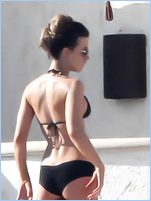 Kate Beckinsale Nude Pictures