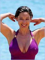 Kelly Brook Nude Pictures