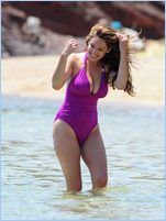 Kelly Brook Nude Pictures