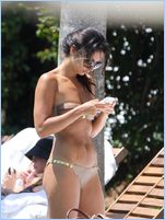 Leilani Dowding Nude Pictures