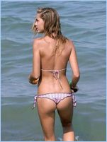Nina Senicar Nude Pictures