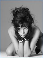 Paz De La Huerta Nude Pictures