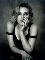 Scarlett Johansson Nude Pictures