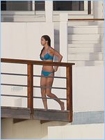 Selena Gomez Nude Pictures