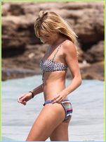 Sienna Miller Nude Pictures