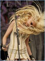 Taylor Momsen Nude Pictures